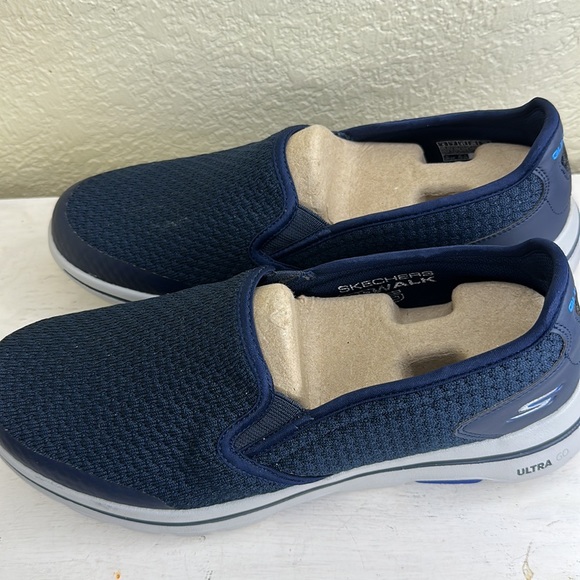 Men’s Skechers GOwalk 5 - Beeline size 8 - Picture 3 of 6